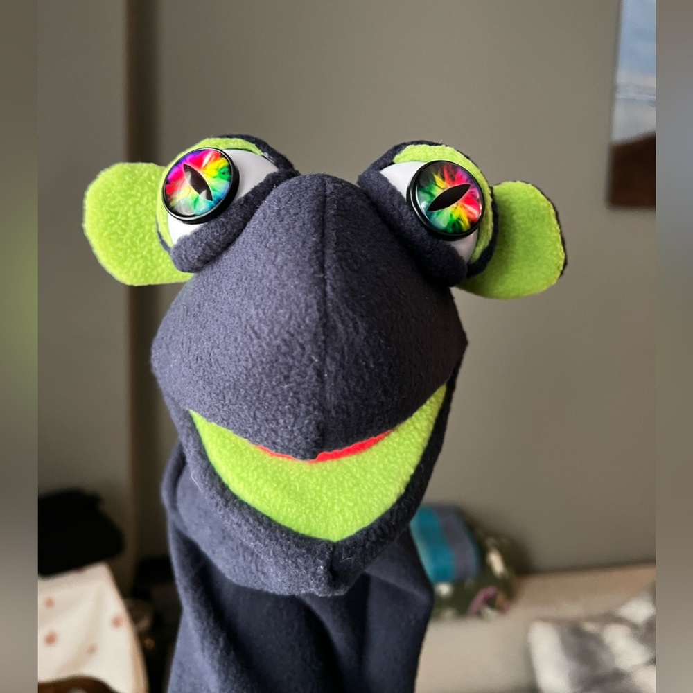 Custom Hand Crafted Professional Puppet - Picture 11 of 16